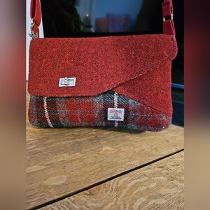 Harris Tweed bag made from the best quality materials made in Scotland! Red Grey